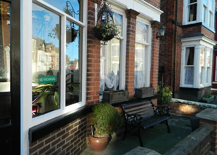 The George Guest House