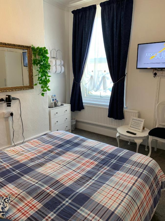 The George * Bridlington
